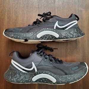 Nike Men's Renew Retaliation TR3 Athletic Sneakers, Men's 9.5